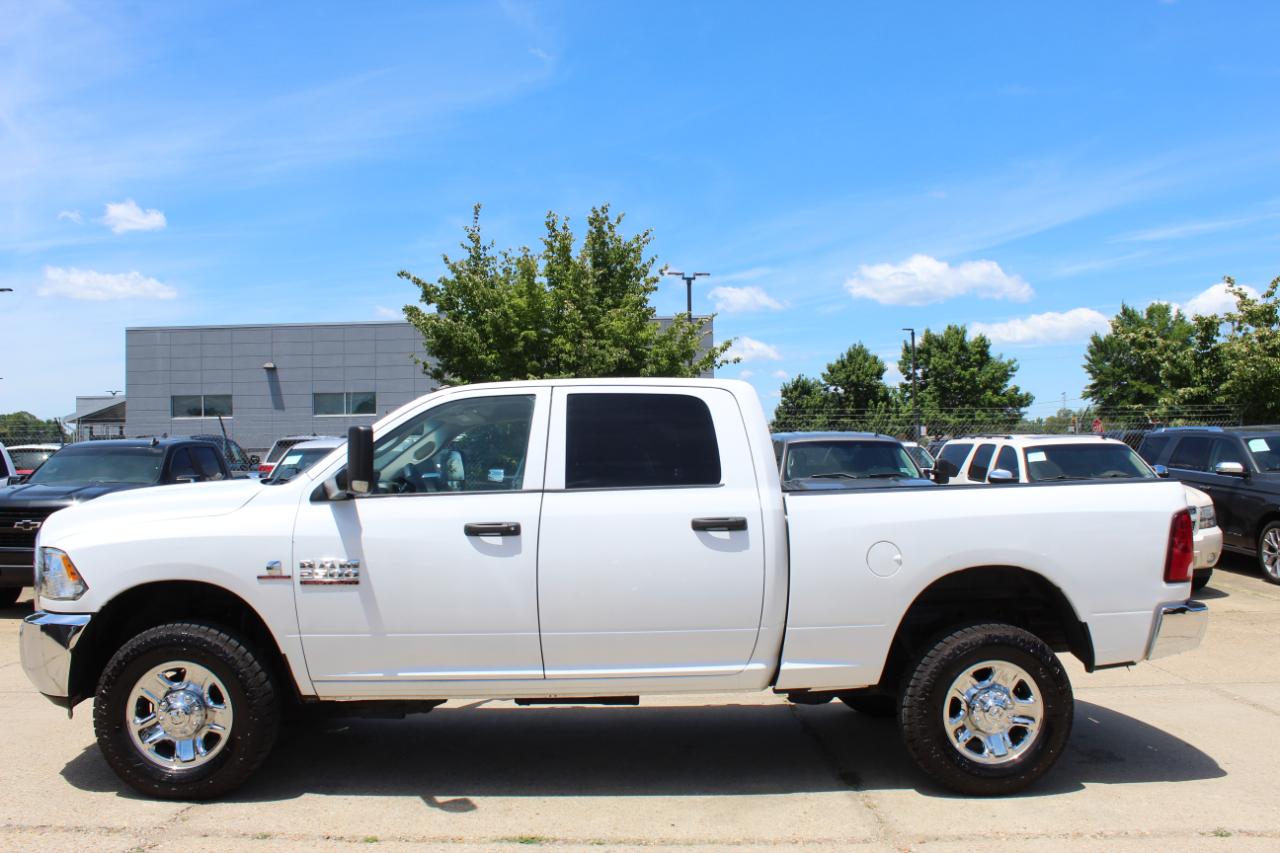 RAM 2500 Tradesman Crew Cab 4WD 2014