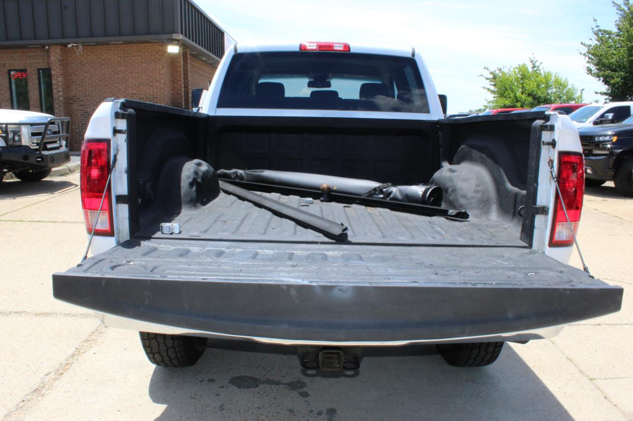 RAM 2500 Tradesman Crew Cab 4WD 2014
