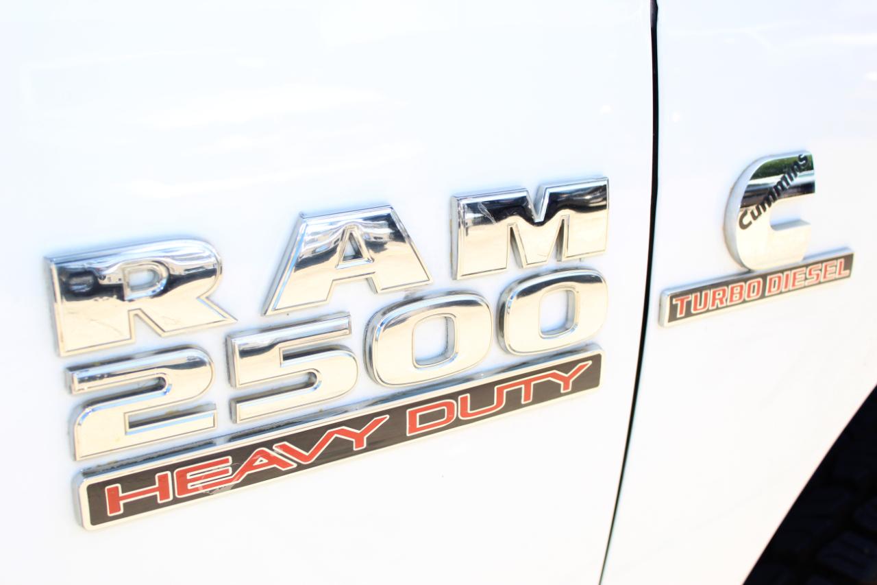 RAM 2500 Tradesman Crew Cab 4WD 2014