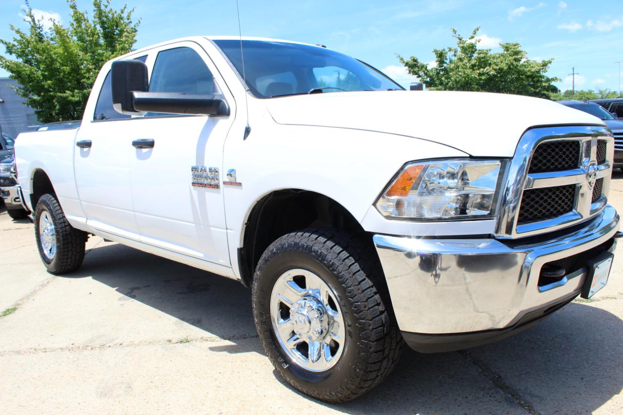RAM 2500 Tradesman Crew Cab 4WD 2014