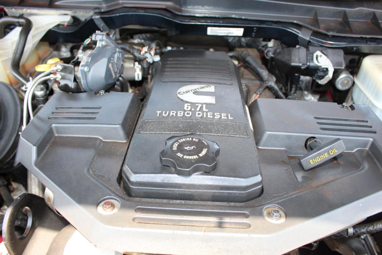 RAM 3500 Laramie Crew Cab SWB 4WD 2015