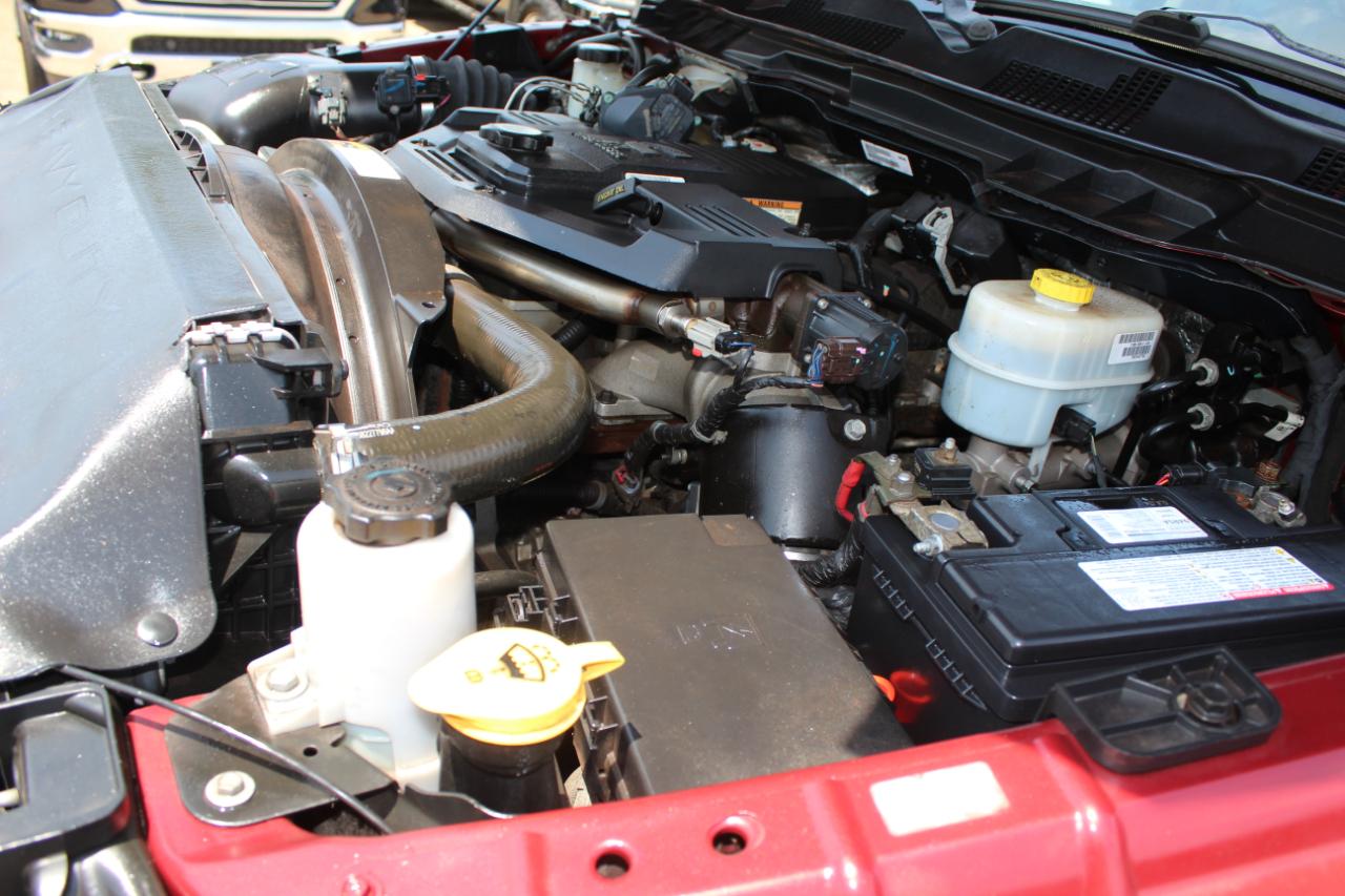 RAM 3500 Laramie Crew Cab SWB 4WD 2015