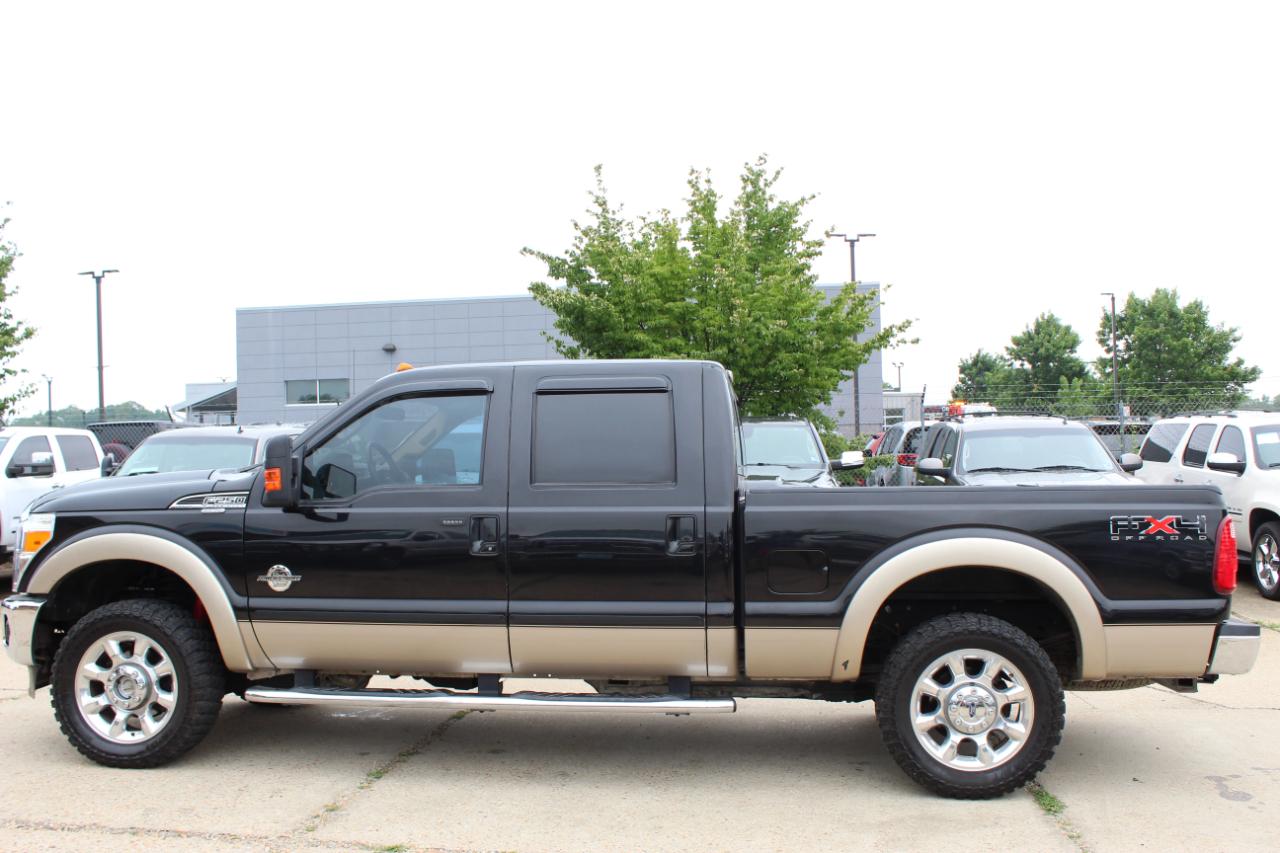 Ford F-250 SD Lariat Crew Cab 4WD 2011