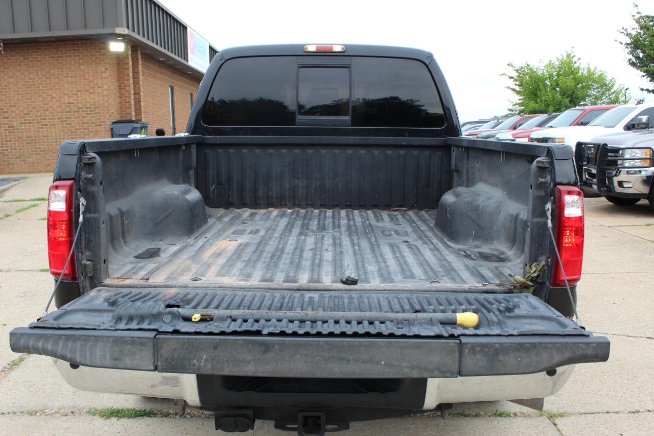 Ford F-250 SD Lariat Crew Cab 4WD 2011
