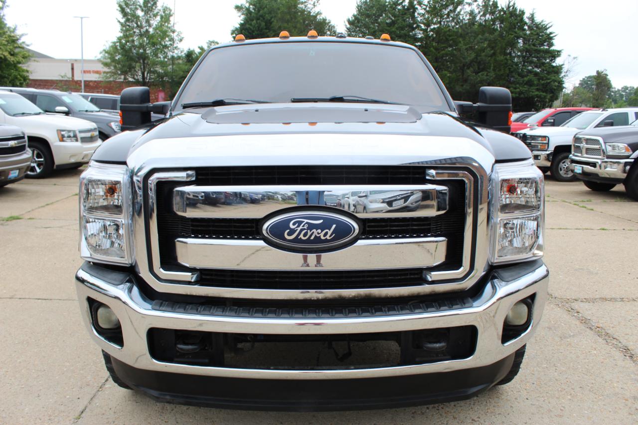 Ford F-250 SD Lariat Crew Cab 4WD 2011
