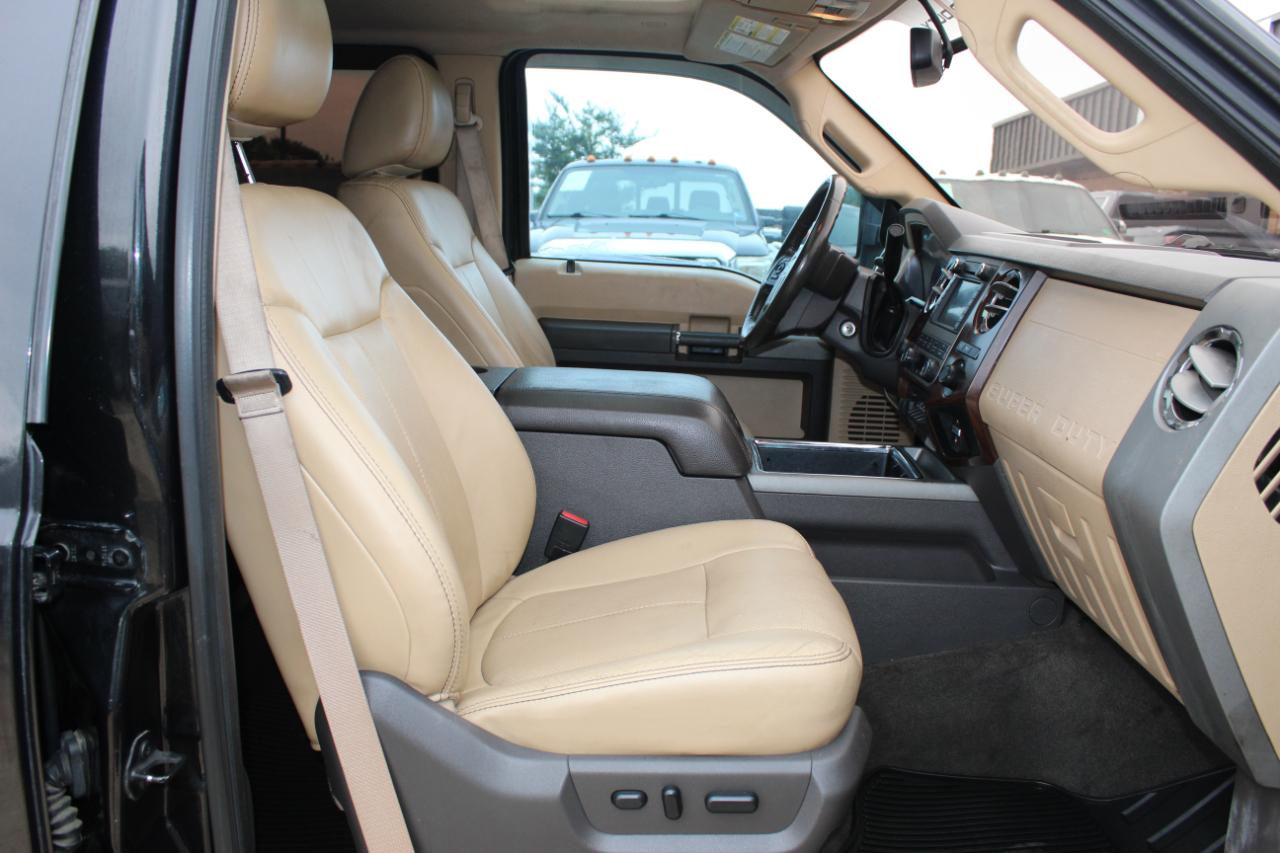 Ford F-250 SD Lariat Crew Cab 4WD 2011