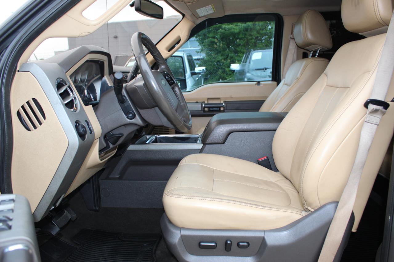 Ford F-250 SD Lariat Crew Cab 4WD 2011