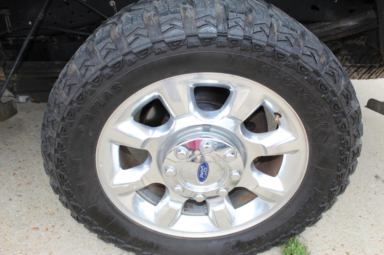 Ford F-250 SD Lariat Crew Cab 4WD 2011