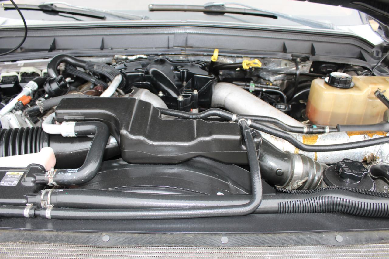 Ford F-250 SD Lariat Crew Cab 4WD 2011