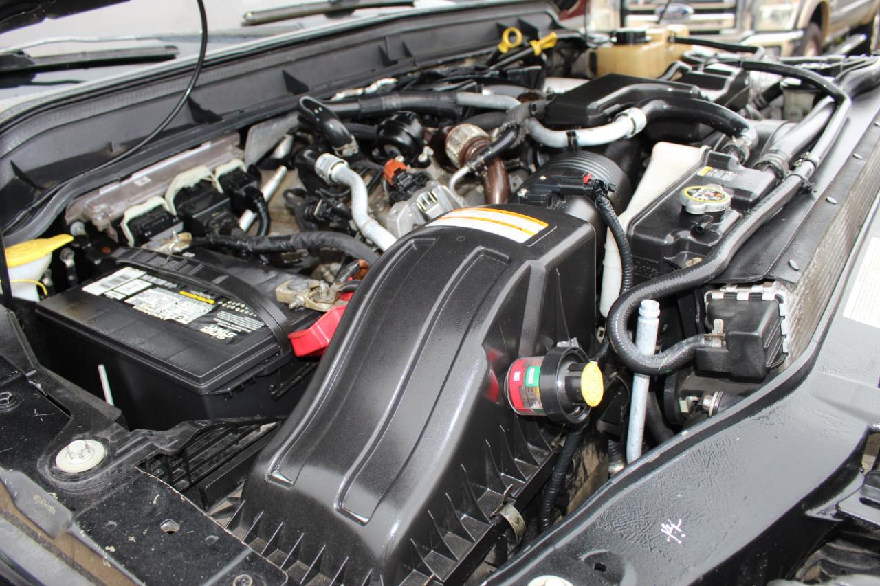 Ford F-250 SD Lariat Crew Cab 4WD 2011
