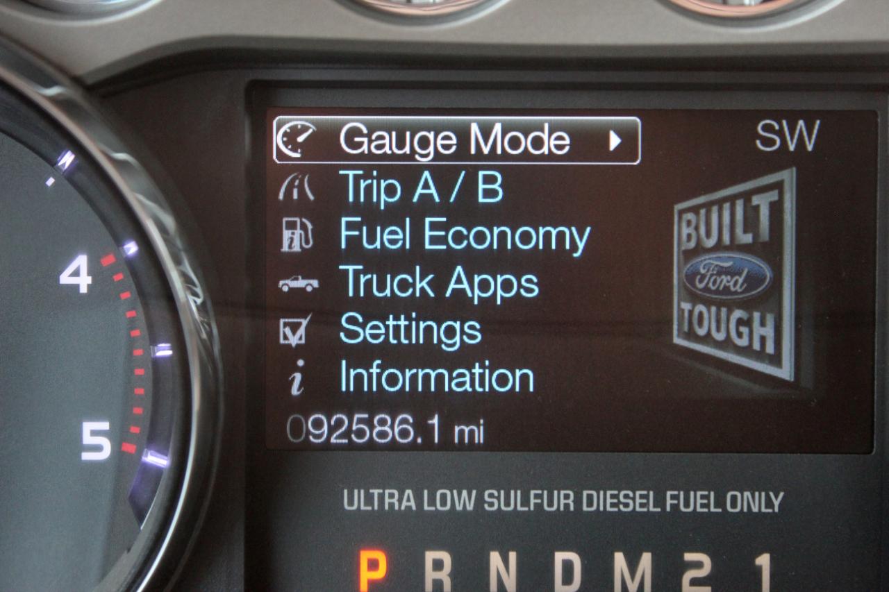 Ford F-250 SD Lariat Crew Cab 4WD 2011