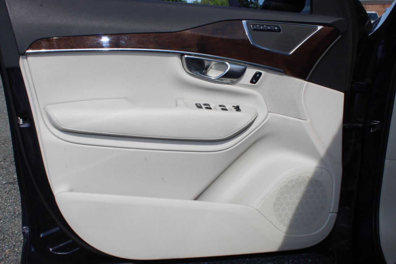 Volvo XC90 T6 Momentum AWD 2016