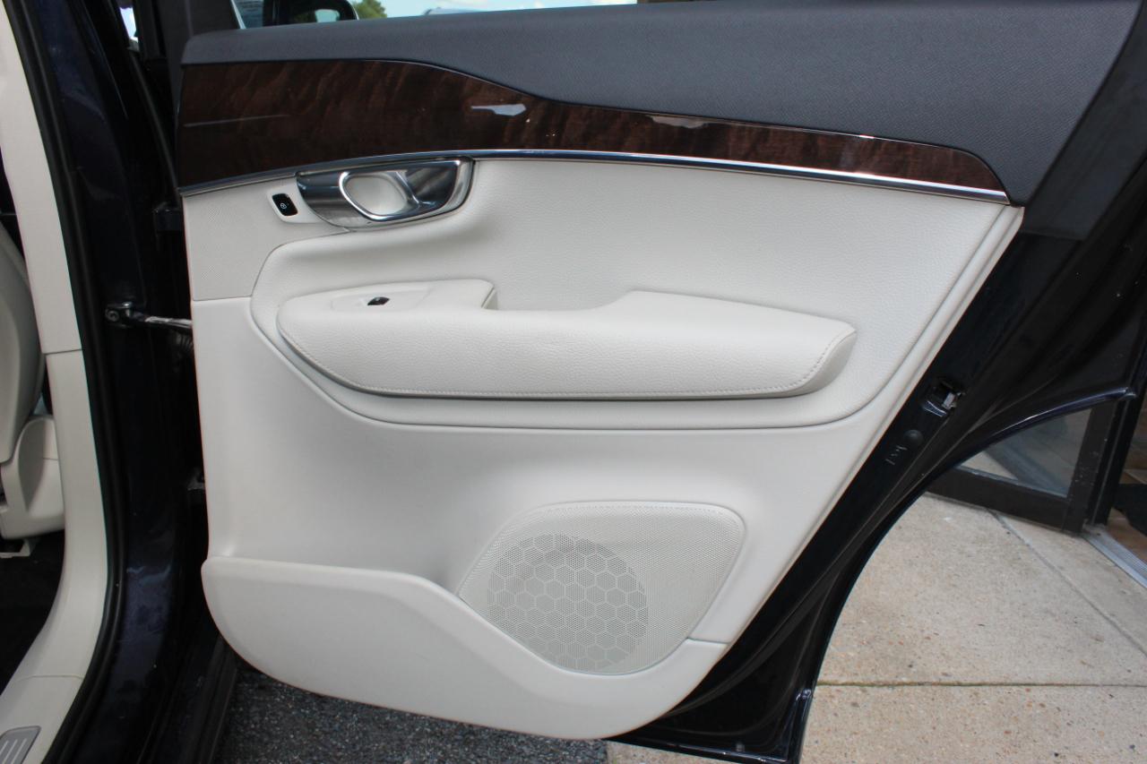 Volvo XC90 T6 Momentum AWD 2016