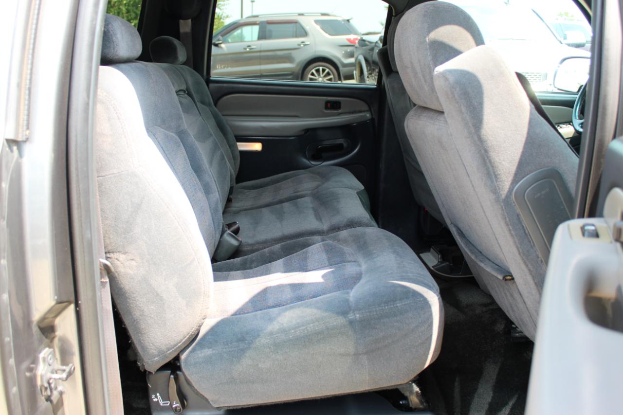 Chevrolet Suburban 1500 2WD 2002