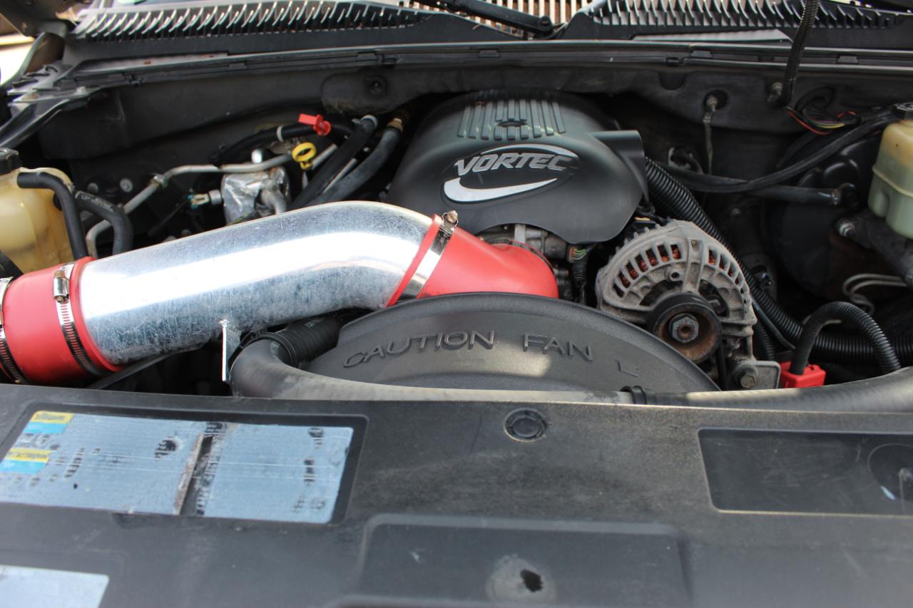 Chevrolet Suburban 1500 2WD 2002