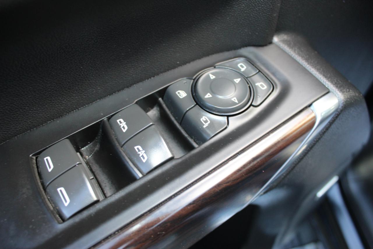 GMC Sierra 1500 SLT Crew Cab Short Box 4WD 2020
