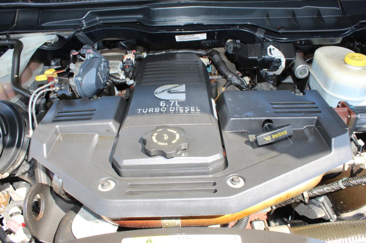 RAM 2500 Laramie Crew Cab SWB 4WD 2016