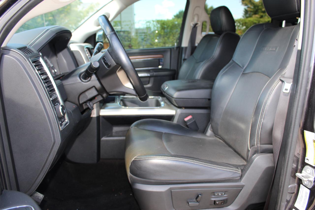 RAM 2500 Laramie Crew Cab SWB 4WD 2016
