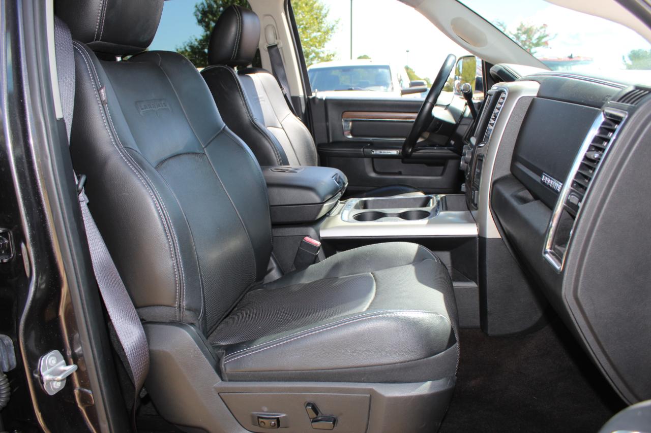 RAM 2500 Laramie Crew Cab SWB 4WD 2016