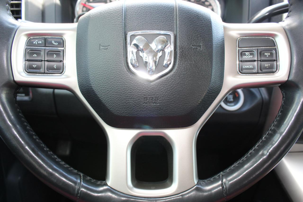 RAM 2500 Laramie Crew Cab SWB 4WD 2016