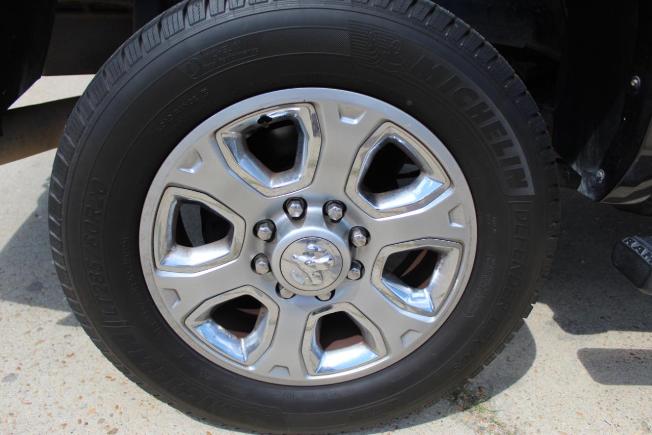 RAM 2500 Laramie Crew Cab SWB 4WD 2016