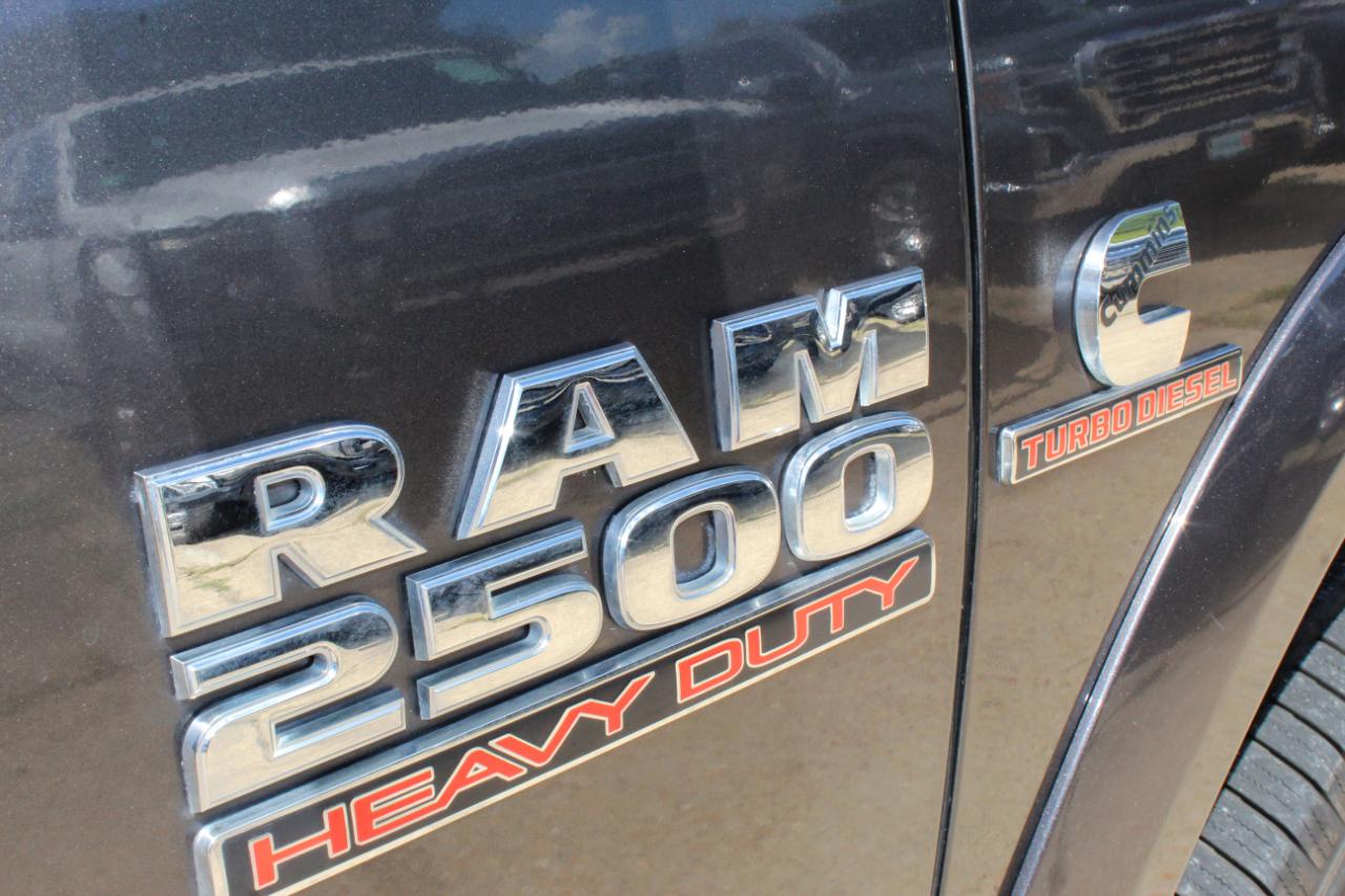 RAM 2500 Laramie Crew Cab SWB 4WD 2016
