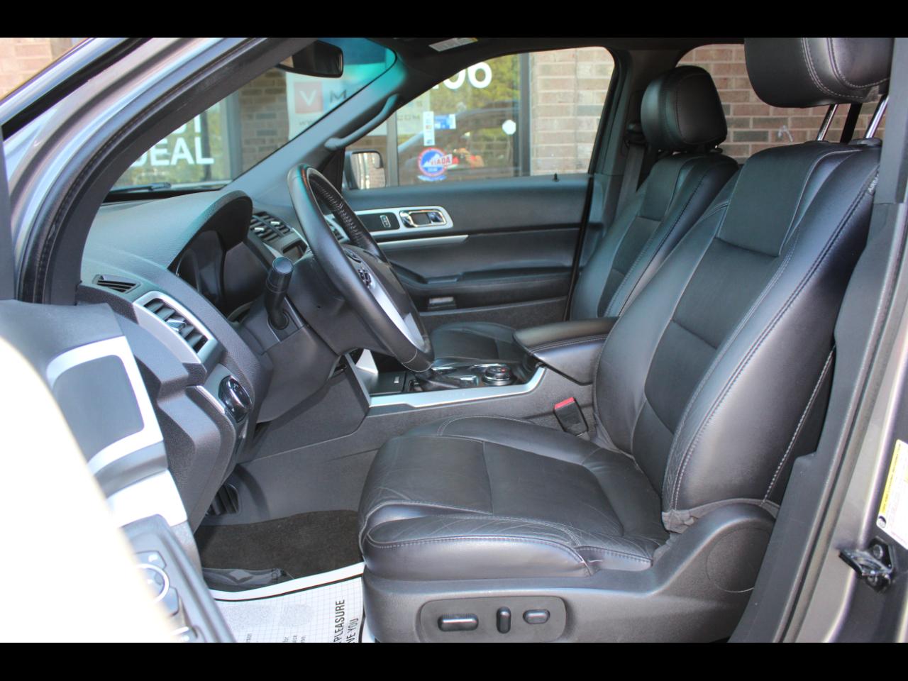 Ford Explorer XLT 4WD 2013