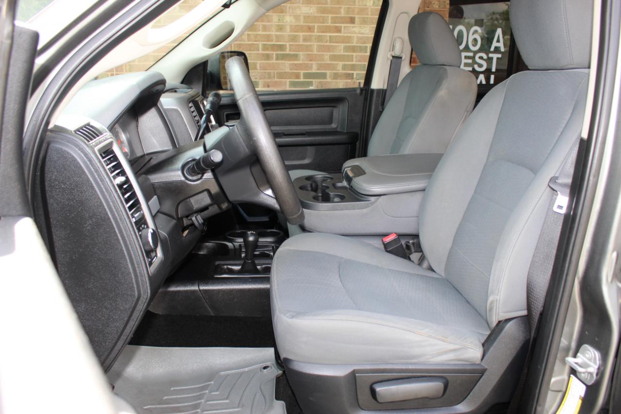 RAM 2500 Tradesman Crew Cab SWB 4WD 2013