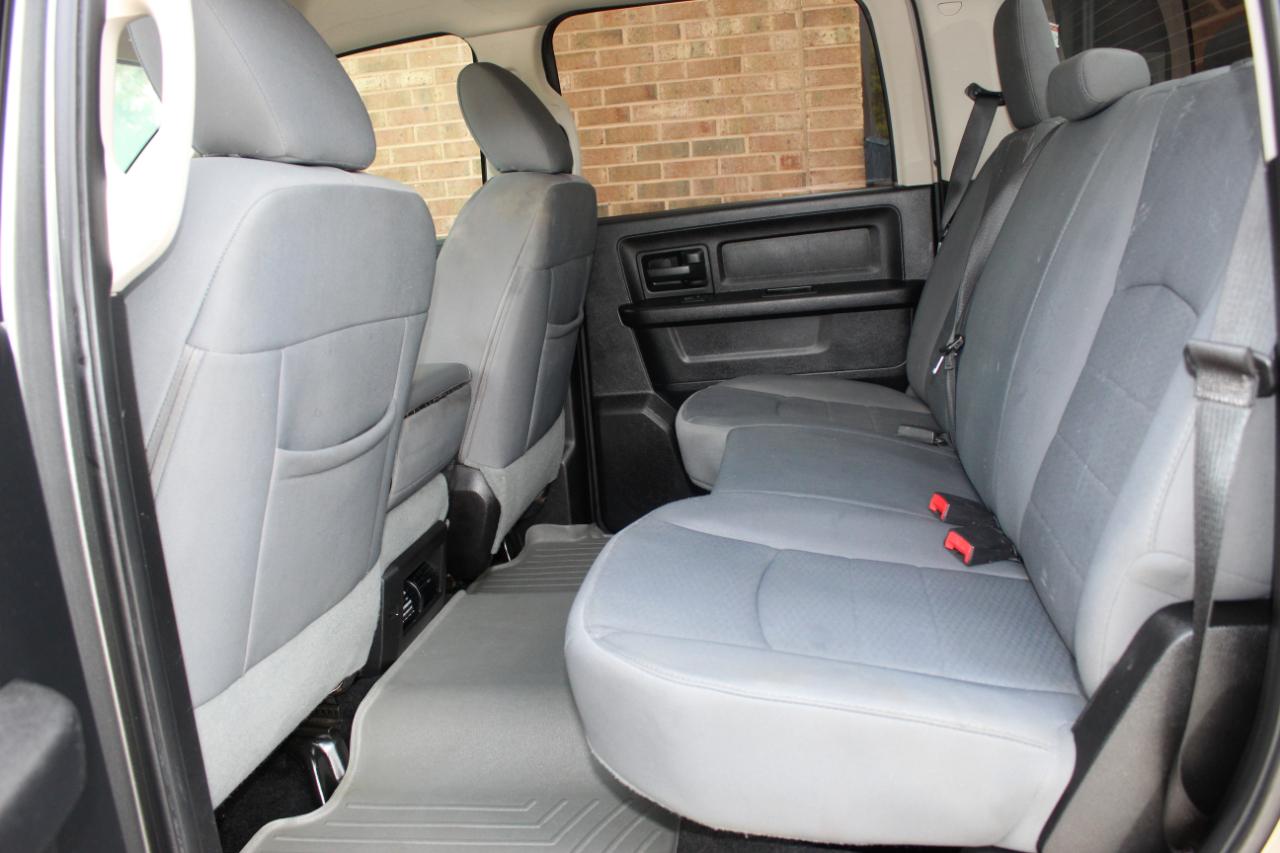 RAM 2500 Tradesman Crew Cab SWB 4WD 2013