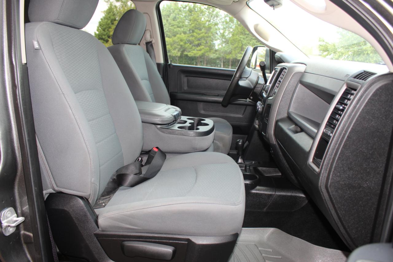 RAM 2500 Tradesman Crew Cab SWB 4WD 2013