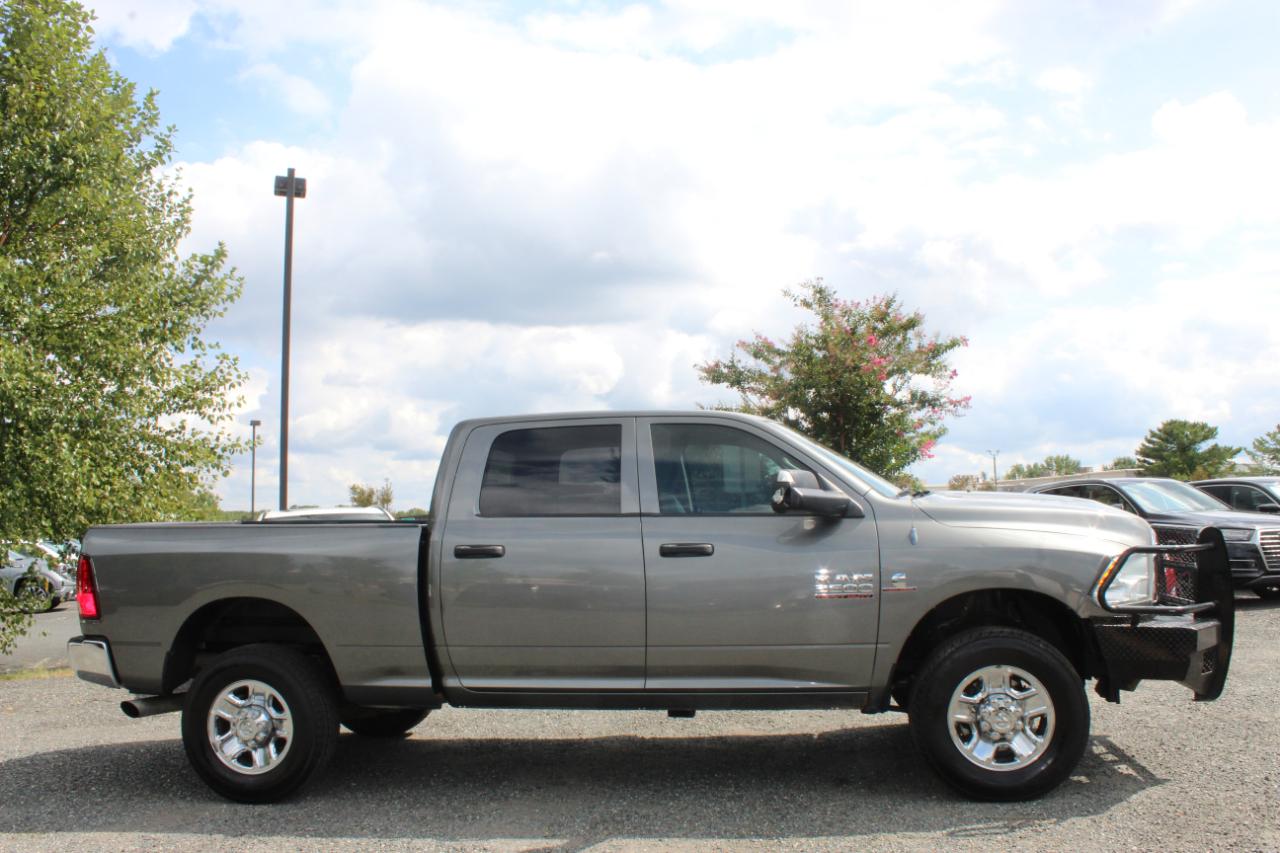 RAM 2500 Tradesman Crew Cab SWB 4WD 2013