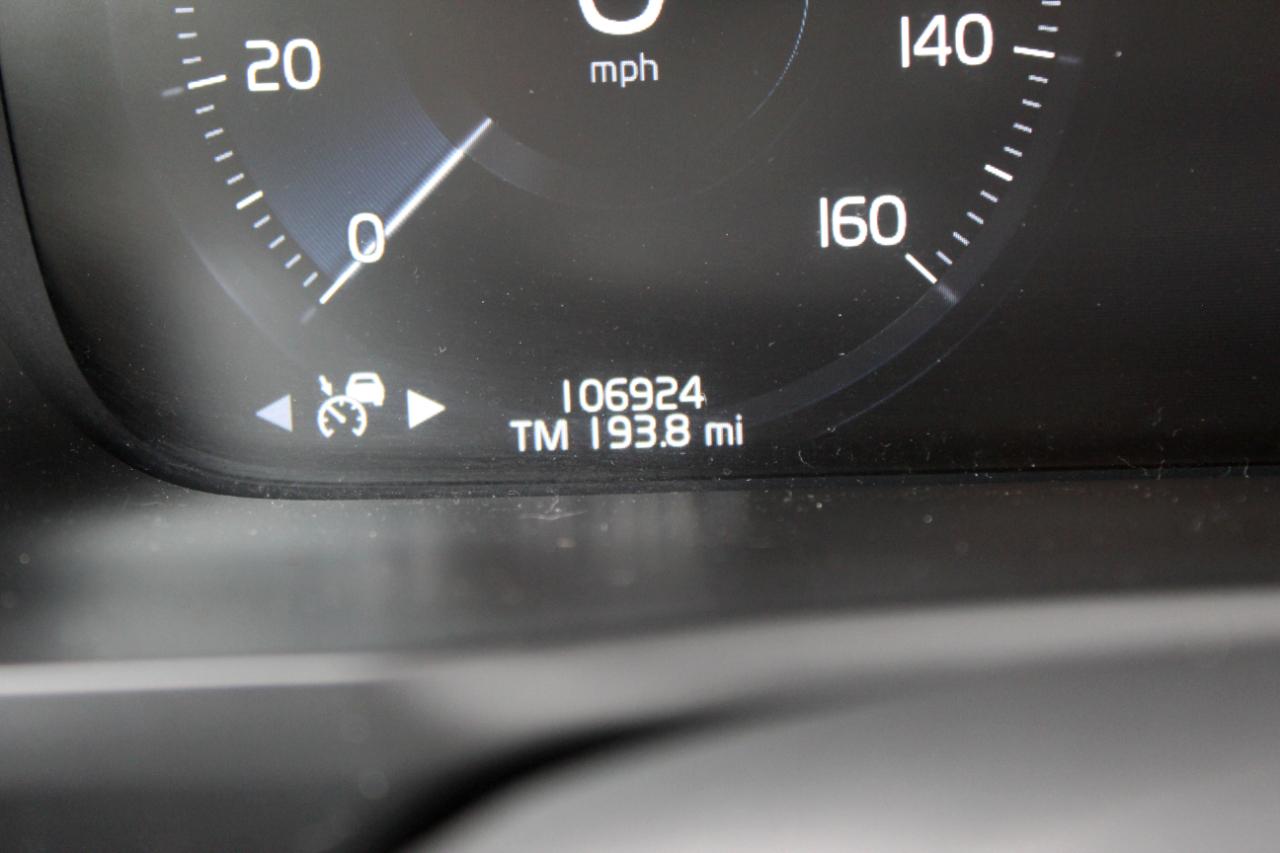 Volvo XC90 T6 Momentum AWD 2017