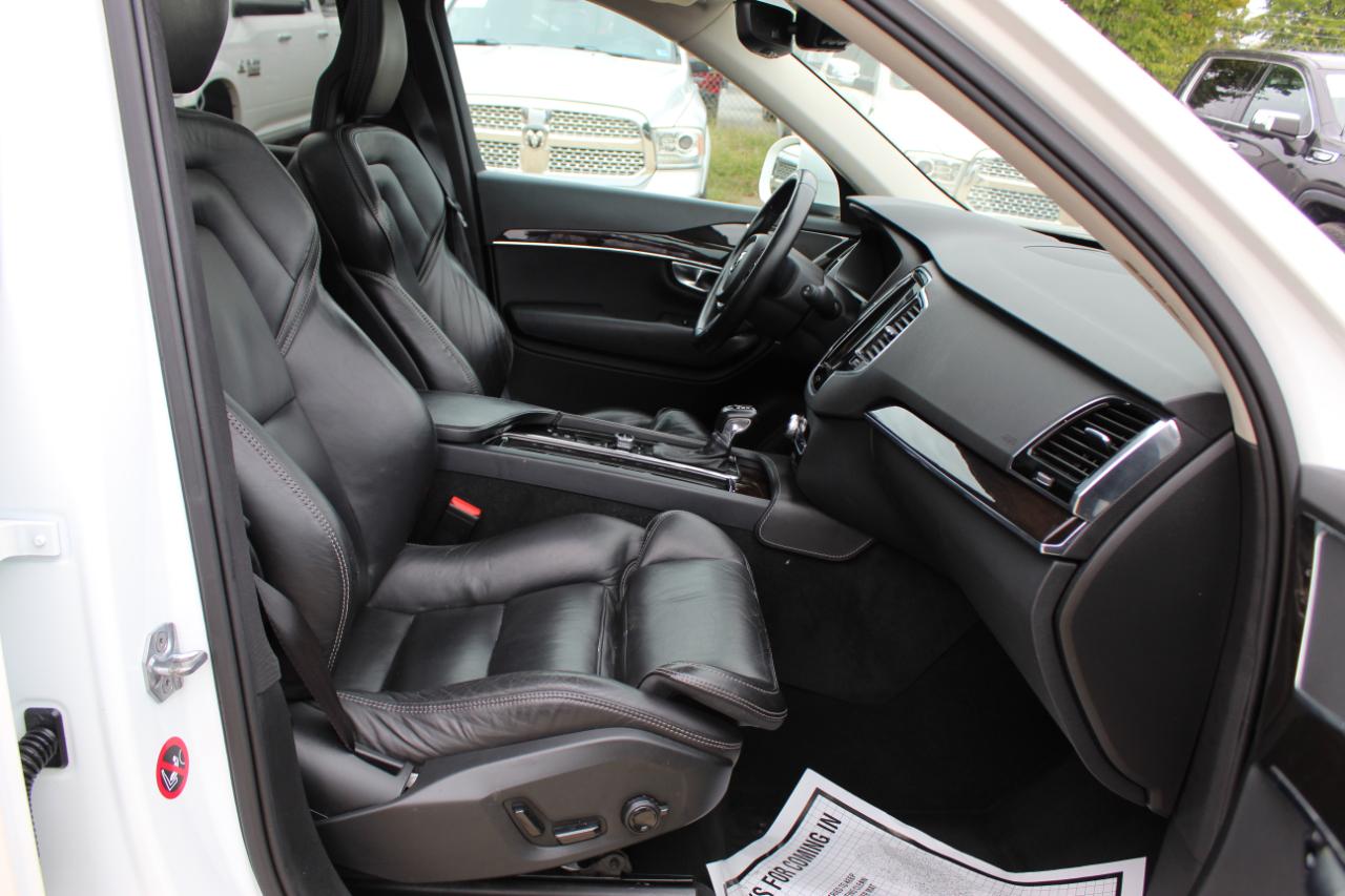 Volvo XC90 T6 Momentum AWD 2017