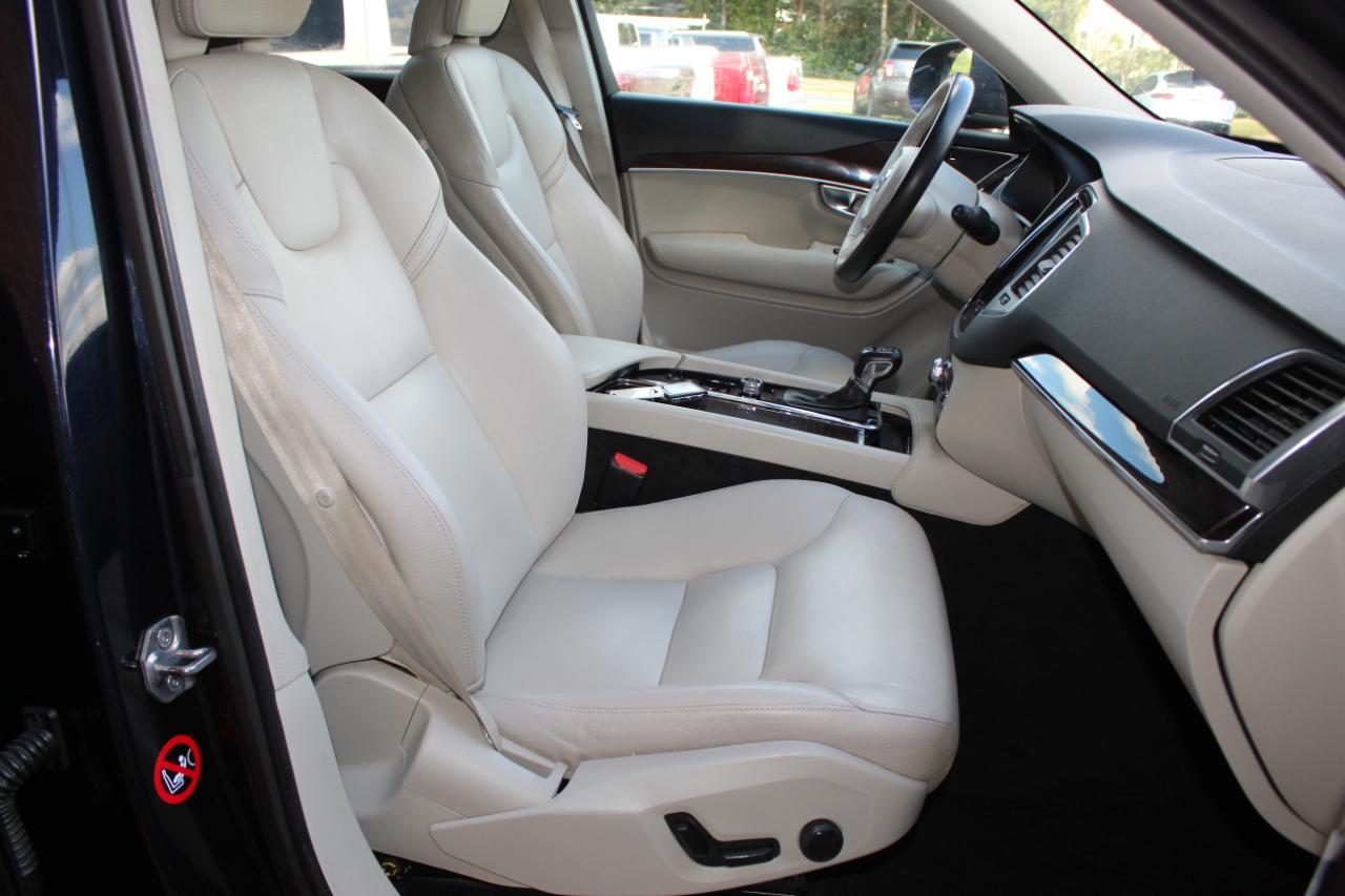 Volvo XC90 T5 Momentum 2019