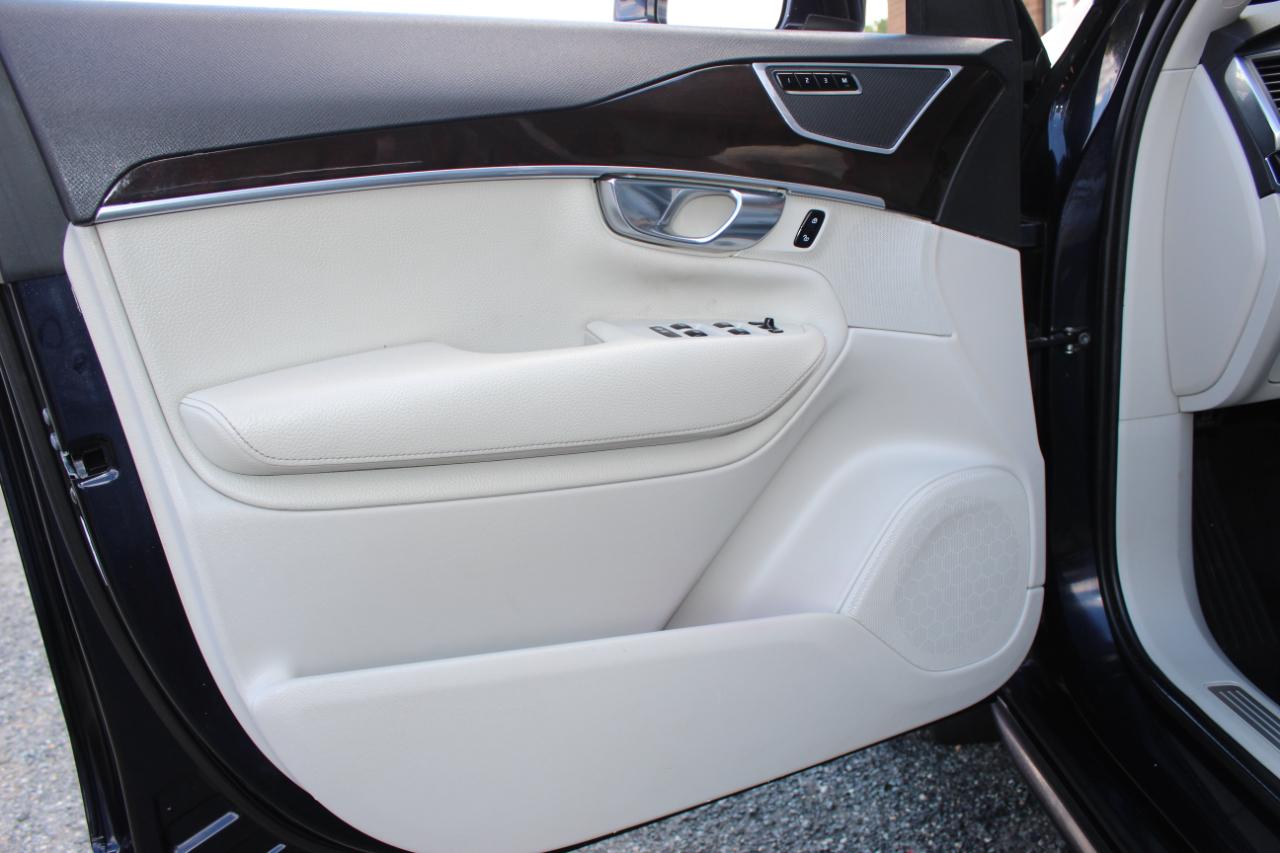 Volvo XC90 T5 Momentum 2019