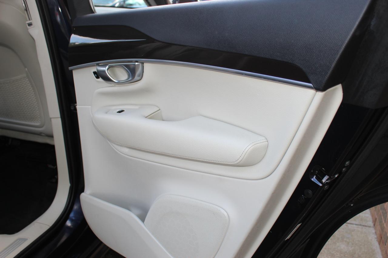 Volvo XC90 T5 Momentum 2019