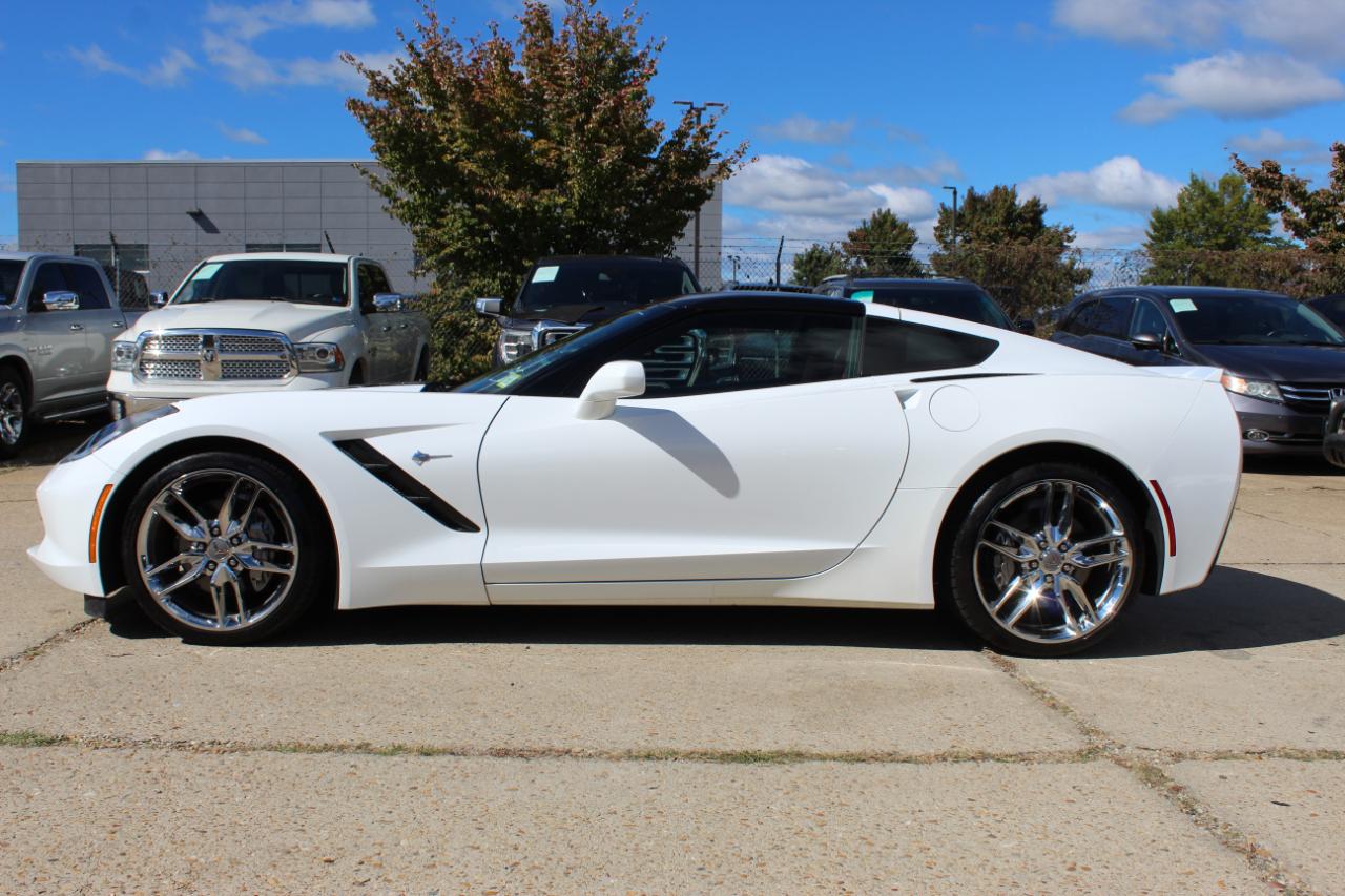 Chevrolet Corvette 2LT Coupe Automatic 2016
