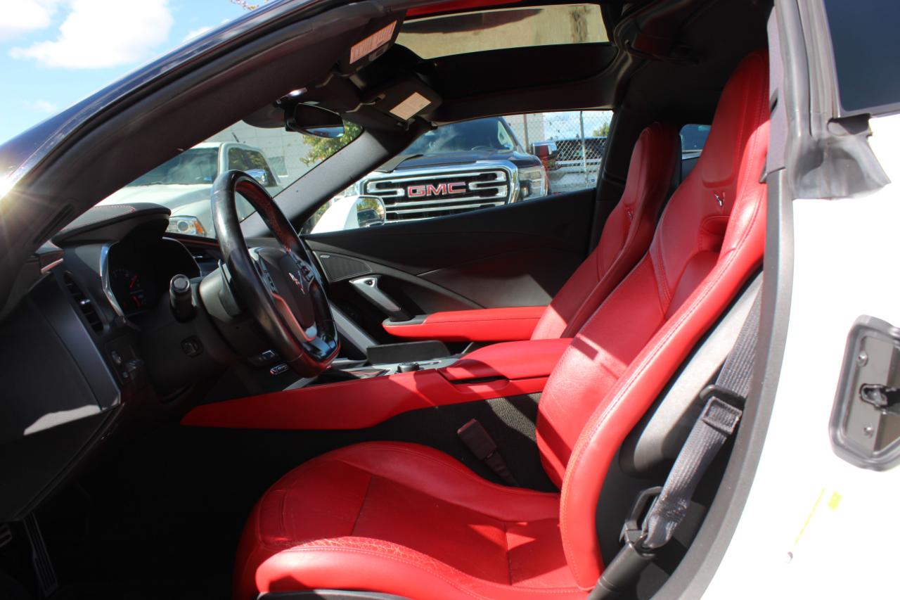 Chevrolet Corvette 2LT Coupe Automatic 2016
