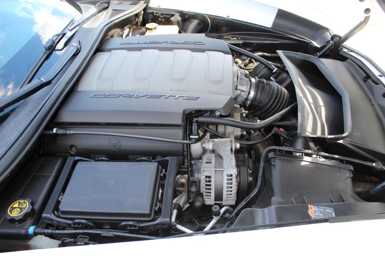 Chevrolet Corvette 2LT Coupe Automatic 2016