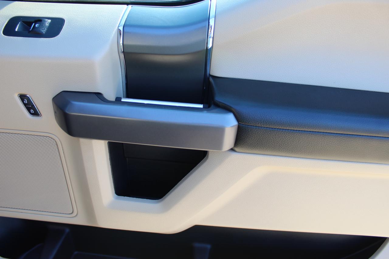 Ford F-150 4WD SuperCrew 150" XLT 2019