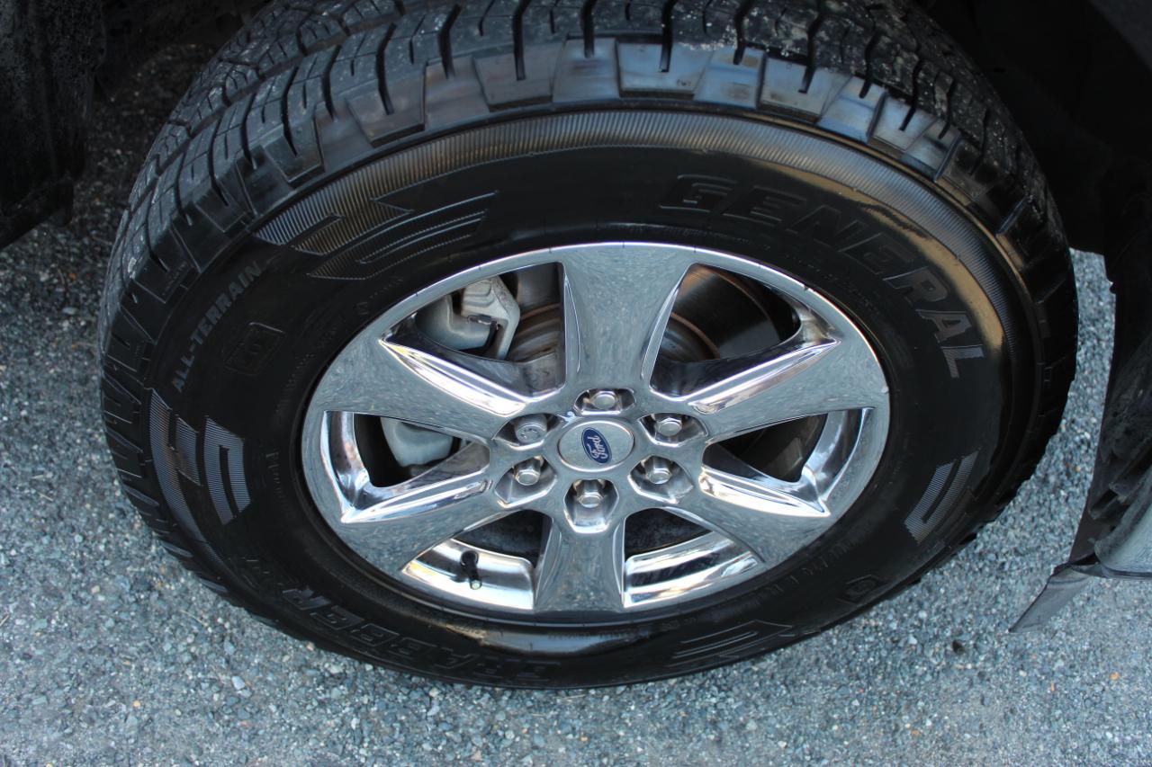 Ford F-150 4WD SuperCrew 150" XLT 2019