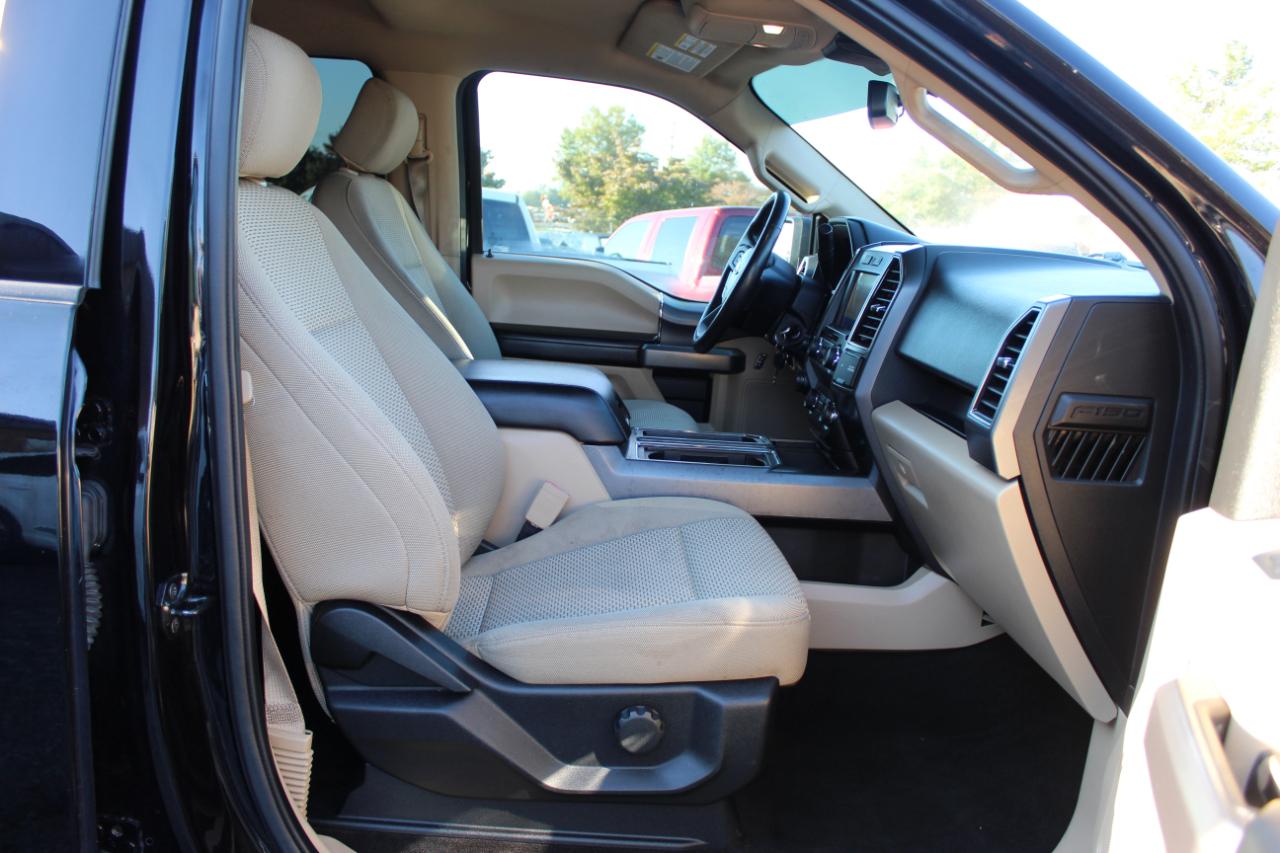 Ford F-150 4WD SuperCrew 150" XLT 2019