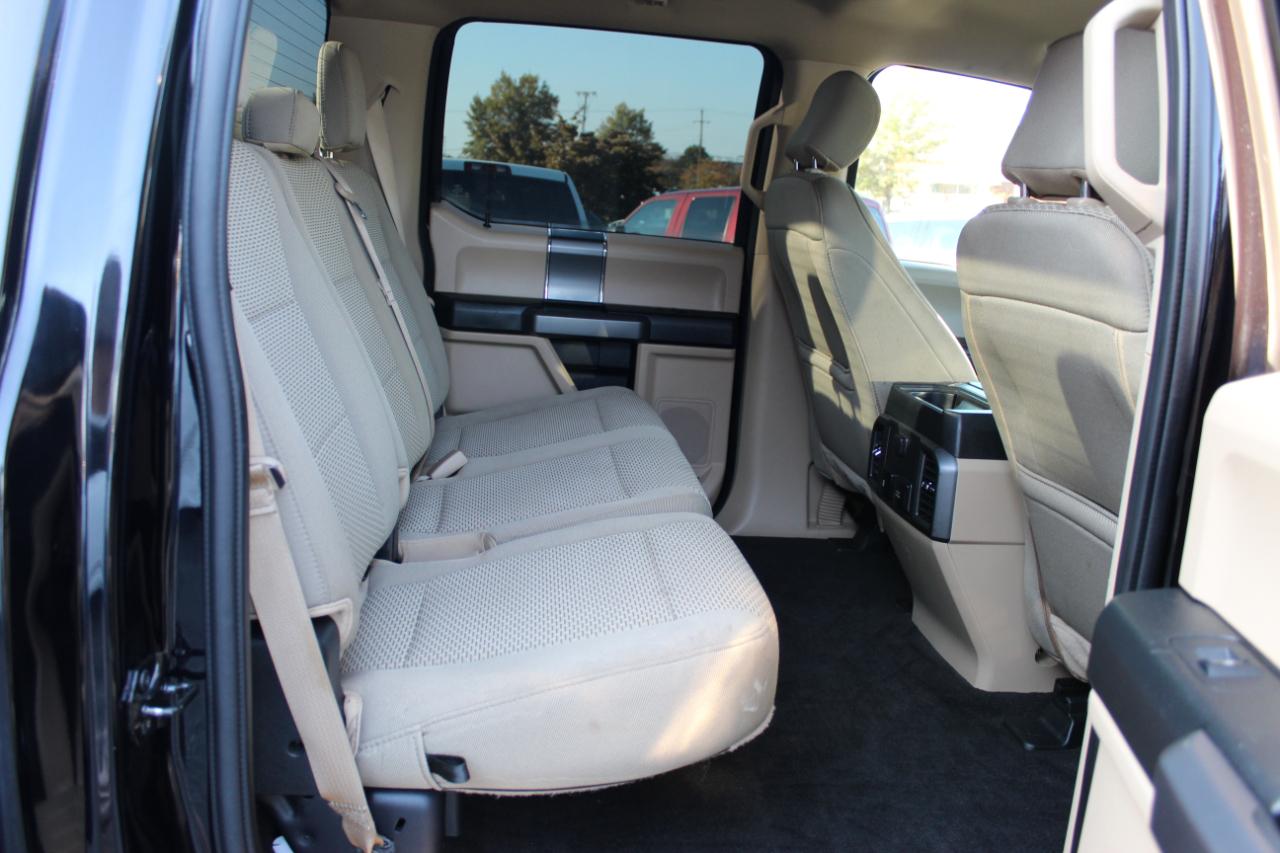 Ford F-150 4WD SuperCrew 150" XLT 2019