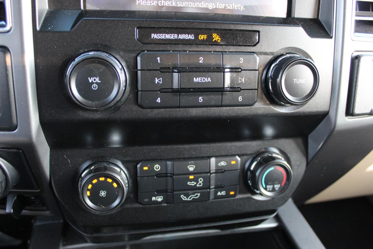 Ford F-150 4WD SuperCrew 150" XLT 2019