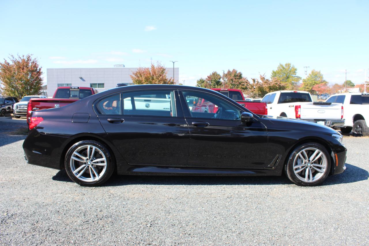 BMW 7-Series 750i xDrive 2018