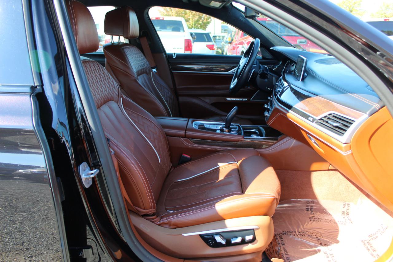 BMW 7-Series 750i xDrive 2018