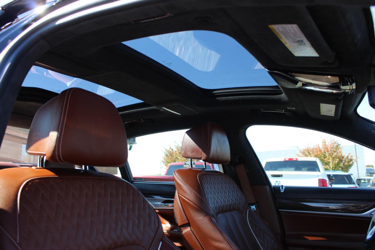 BMW 7-Series 750i xDrive 2018