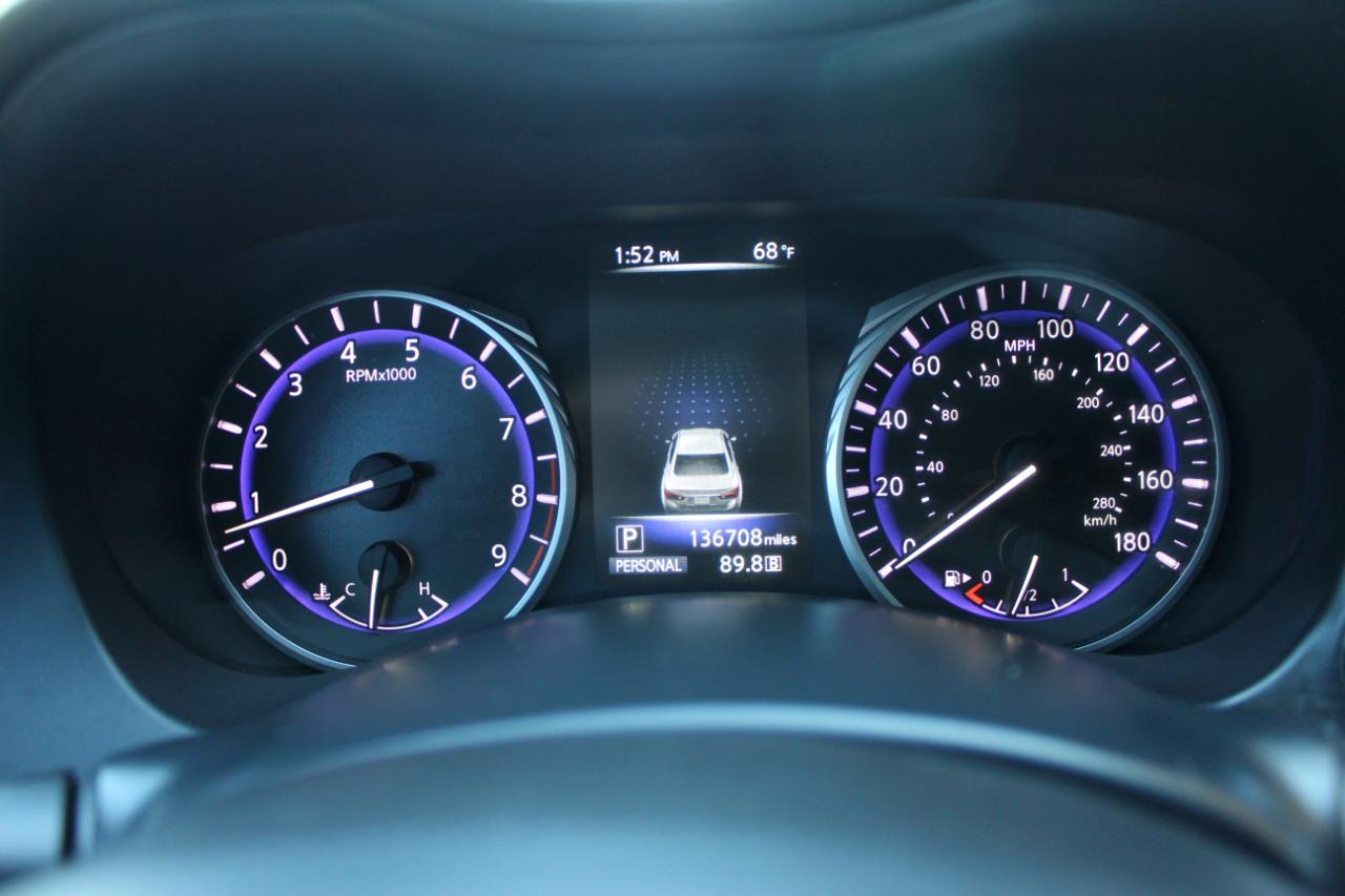 Infiniti Q50 Premium AWD 2014