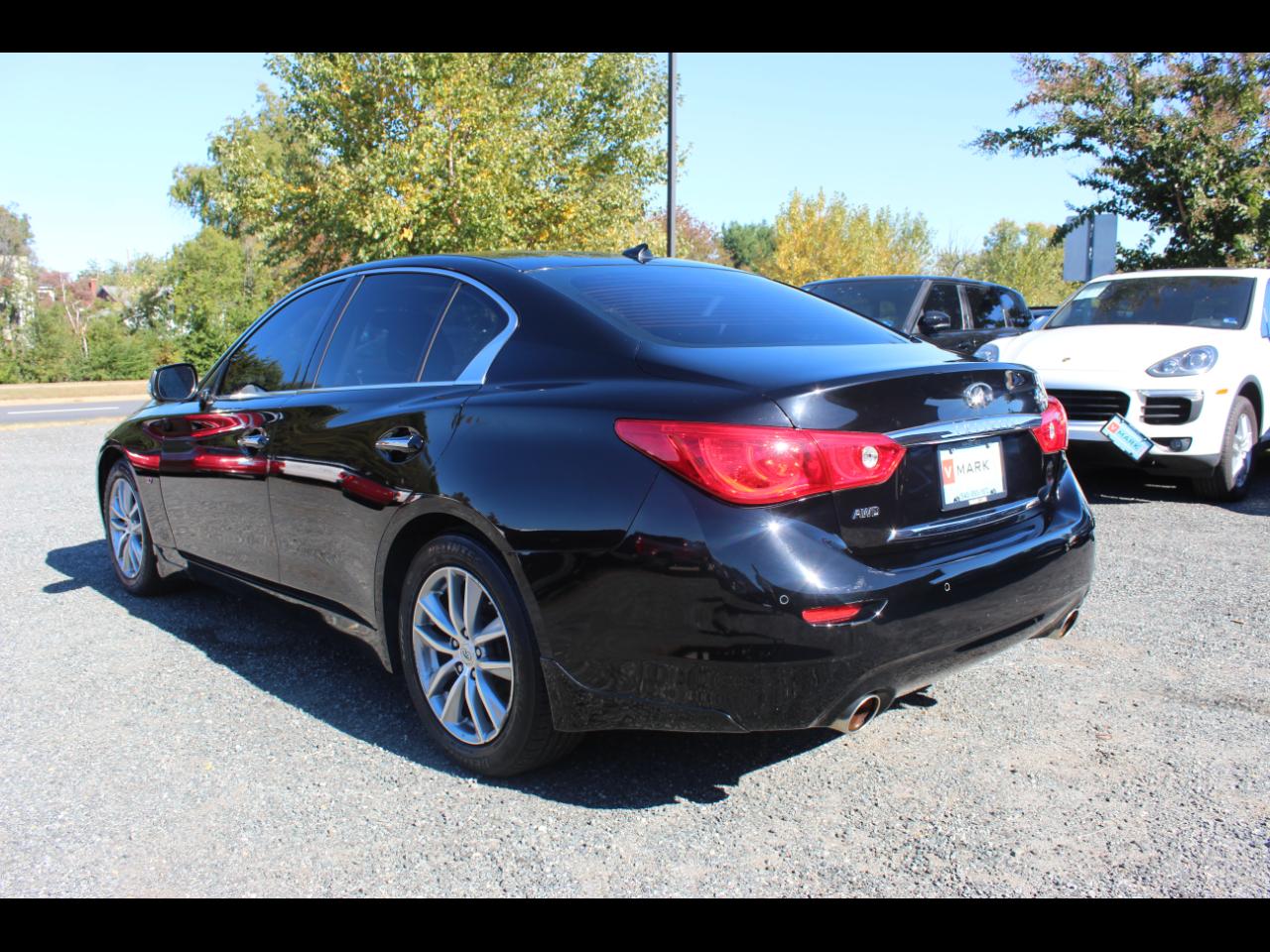 Infiniti Q50 Premium AWD 2014
