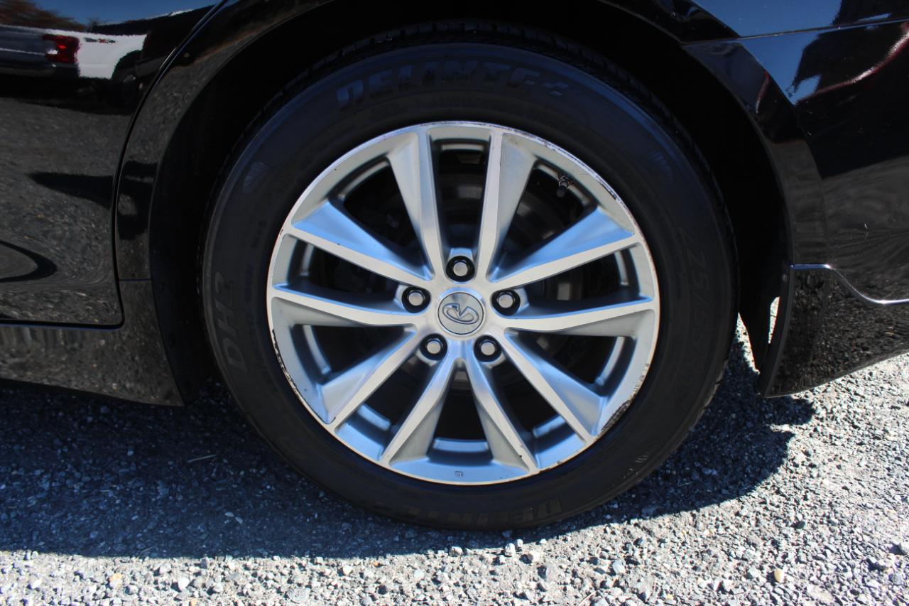 Infiniti Q50 Premium AWD 2014